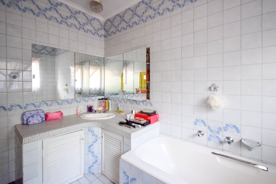 3 Bedroom Property for Sale in Meyerspark Gauteng