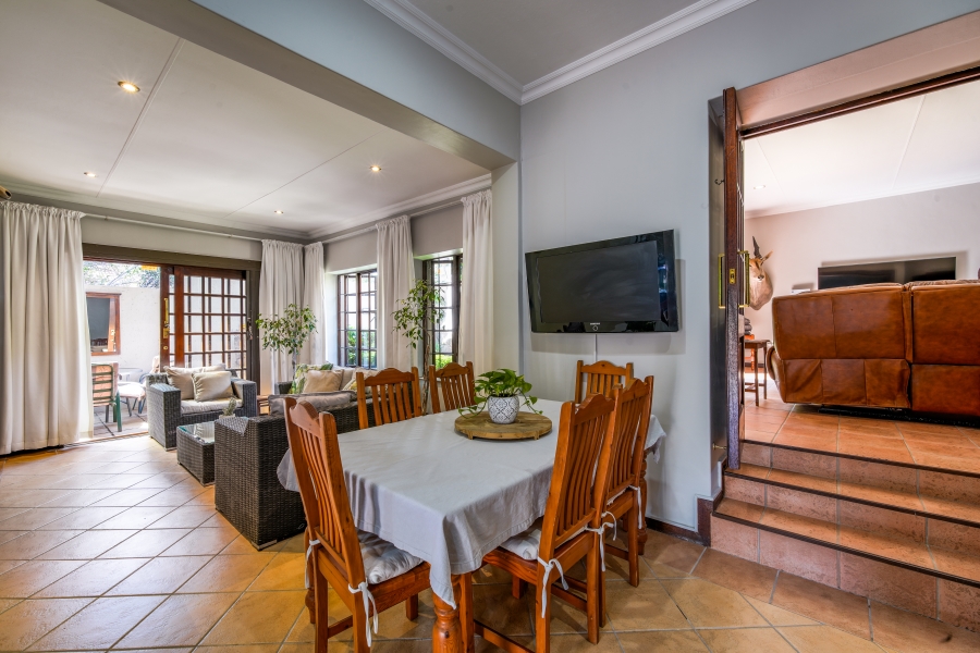 3 Bedroom Property for Sale in Faerie Glen Gauteng