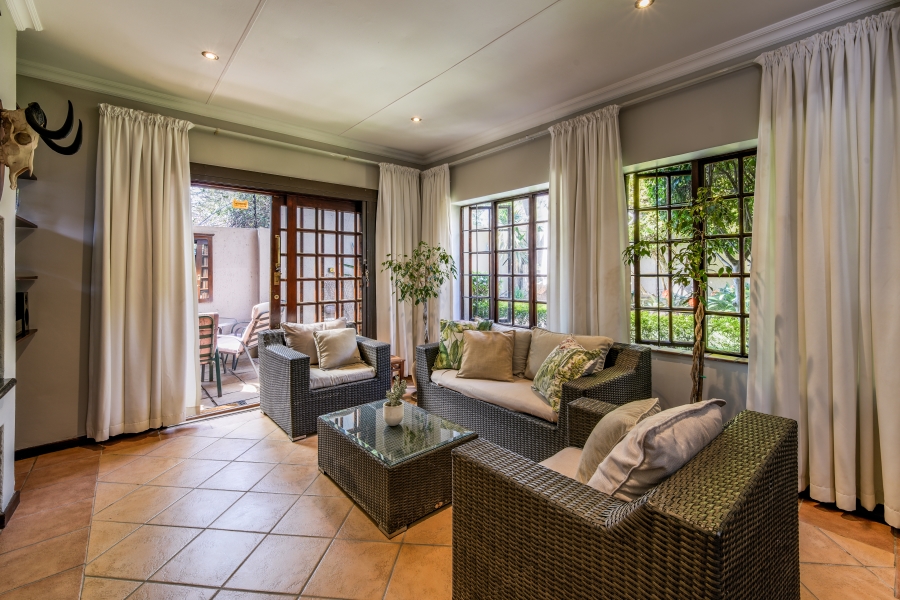 3 Bedroom Property for Sale in Faerie Glen Gauteng