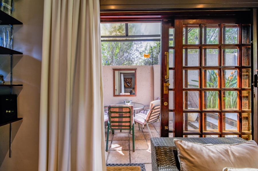 3 Bedroom Property for Sale in Faerie Glen Gauteng