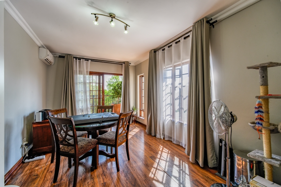 3 Bedroom Property for Sale in Faerie Glen Gauteng
