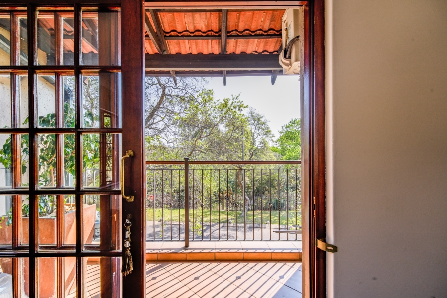 3 Bedroom Property for Sale in Faerie Glen Gauteng