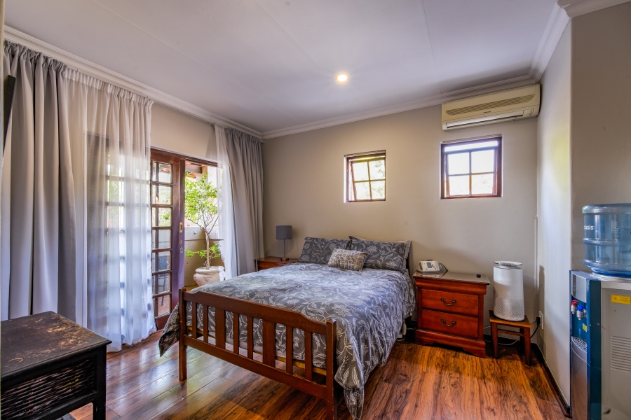 3 Bedroom Property for Sale in Faerie Glen Gauteng