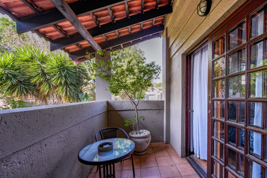 3 Bedroom Property for Sale in Faerie Glen Gauteng