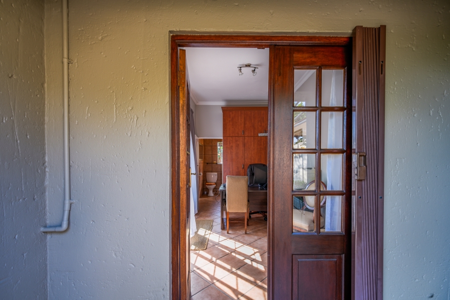 3 Bedroom Property for Sale in Faerie Glen Gauteng