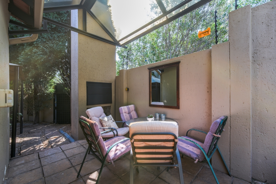 3 Bedroom Property for Sale in Faerie Glen Gauteng