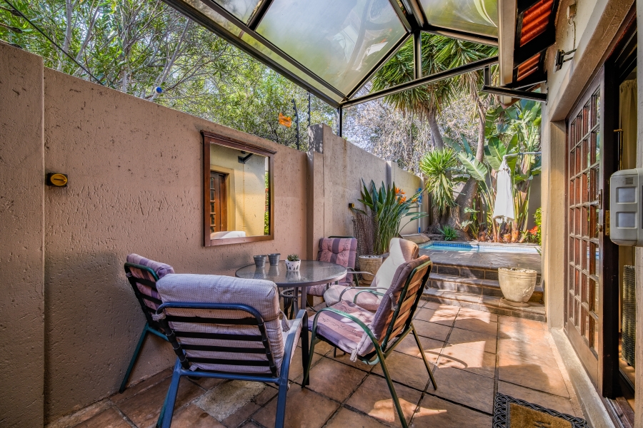 3 Bedroom Property for Sale in Faerie Glen Gauteng