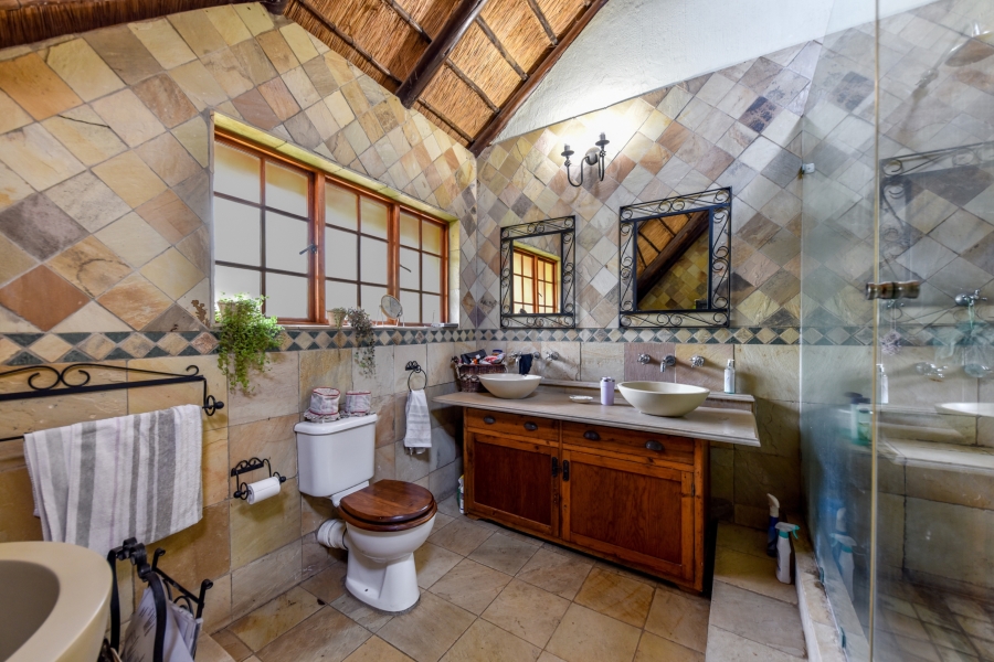 4 Bedroom Property for Sale in Sun Valley Gauteng