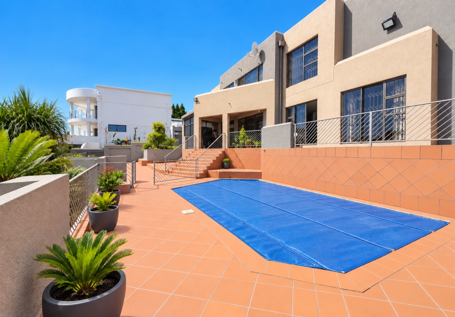4 Bedroom Property for Sale in Bassonia Gauteng