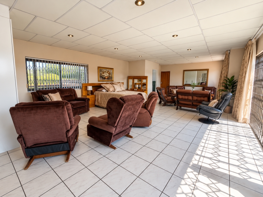 4 Bedroom Property for Sale in Bassonia Gauteng