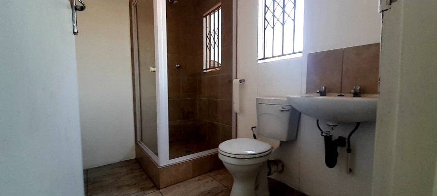 To Let 3 Bedroom Property for Rent in Protea Glen Gauteng