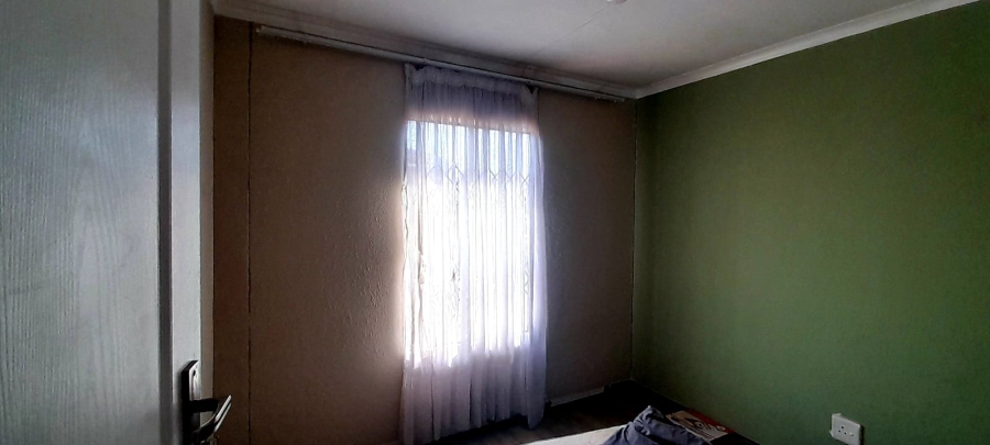 To Let 3 Bedroom Property for Rent in Protea Glen Gauteng
