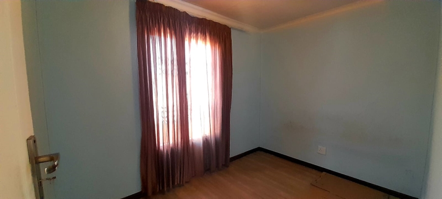 To Let 3 Bedroom Property for Rent in Protea Glen Gauteng
