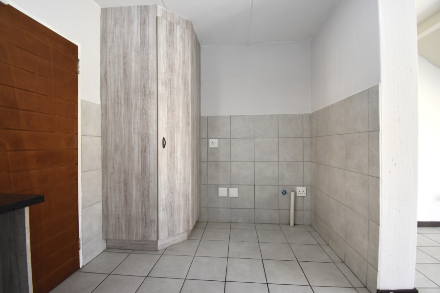 3 Bedroom Property for Sale in Wilgeheuwel Gauteng