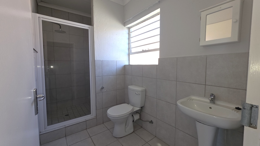 3 Bedroom Property for Sale in Wilgeheuwel Gauteng