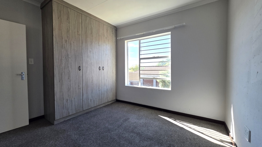 3 Bedroom Property for Sale in Wilgeheuwel Gauteng