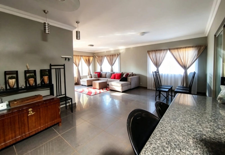 To Let 3 Bedroom Property for Rent in Sinoville Gauteng