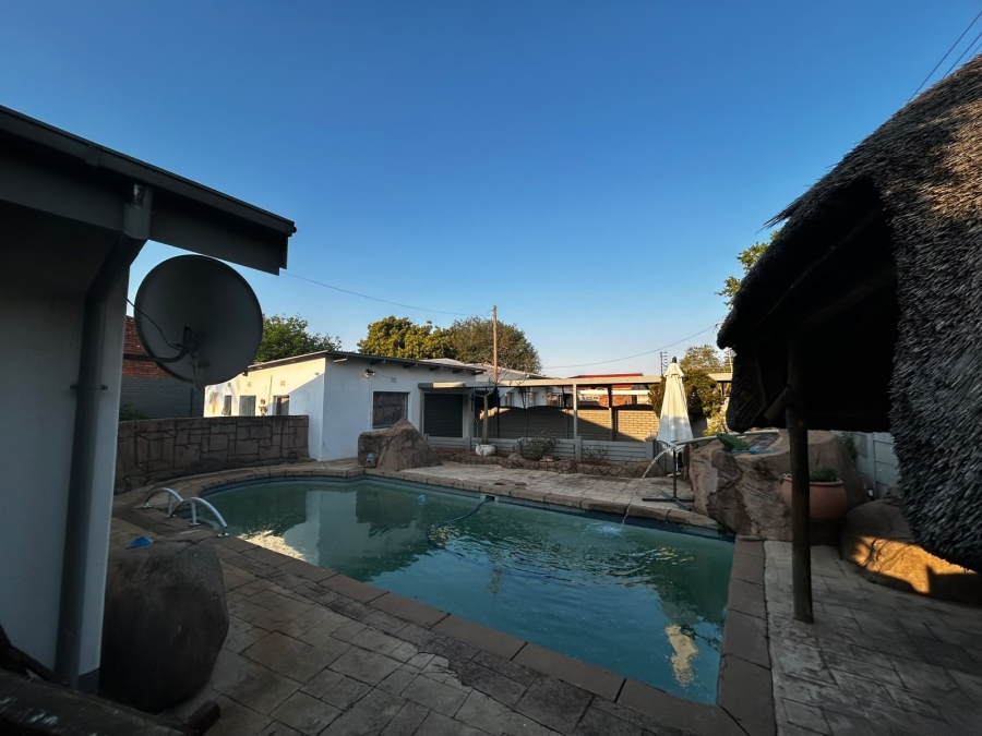 To Let 3 Bedroom Property for Rent in Daspoort Gauteng