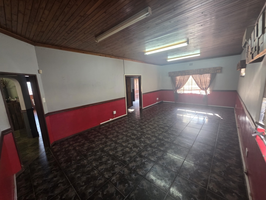 To Let 3 Bedroom Property for Rent in Villieria Gauteng