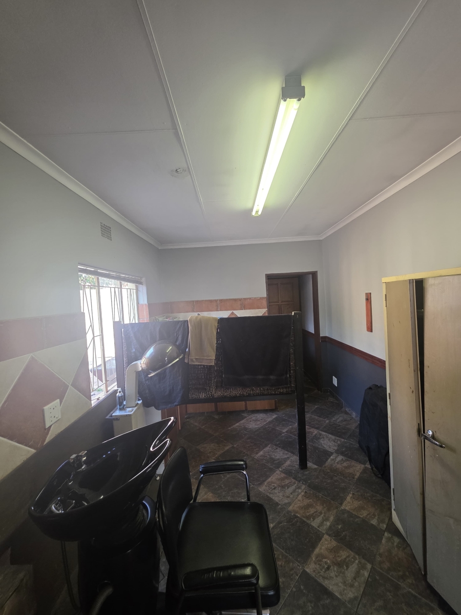 To Let 3 Bedroom Property for Rent in Villieria Gauteng