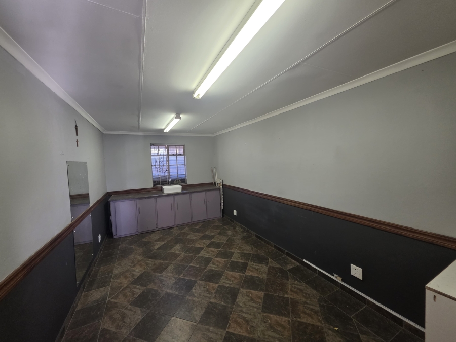 To Let 3 Bedroom Property for Rent in Villieria Gauteng