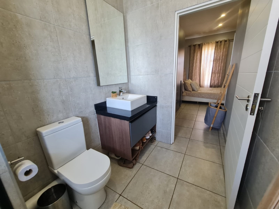 3 Bedroom Property for Sale in Six Fountains Residential Estate Gauteng