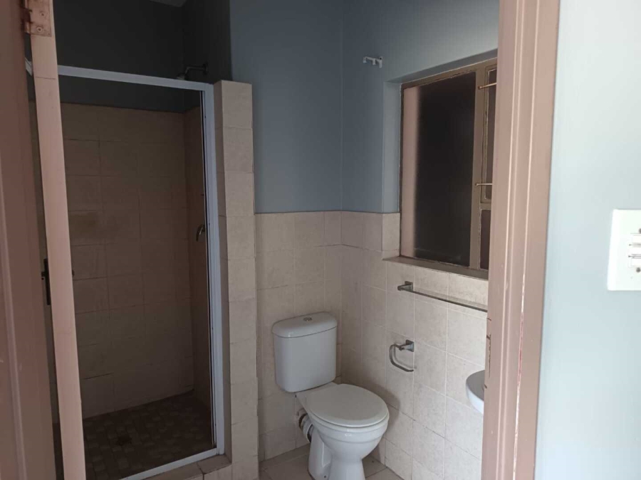 1 Bedroom Property for Sale in Vanderbijlpark CW 5 Gauteng