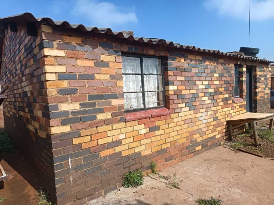 2 Bedroom Property for Sale in Sebokeng Zone 11 Gauteng
