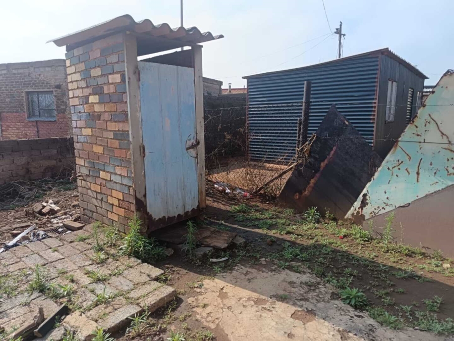 2 Bedroom Property for Sale in Sebokeng Zone 11 Gauteng