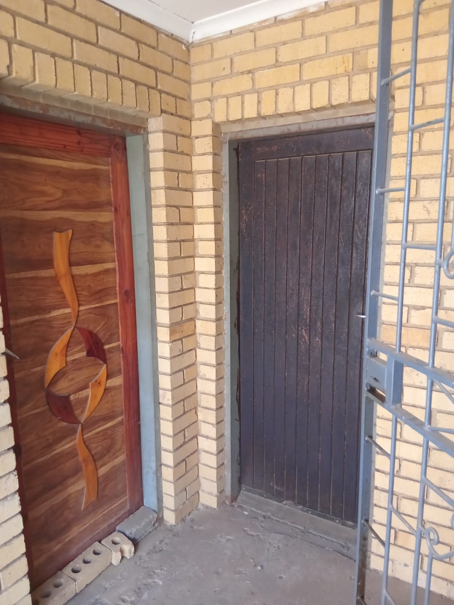 2 Bedroom Property for Sale in Sebokeng Zone 16 Gauteng