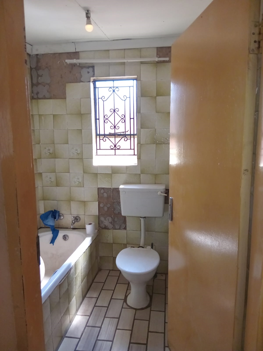 2 Bedroom Property for Sale in Sebokeng Zone 16 Gauteng