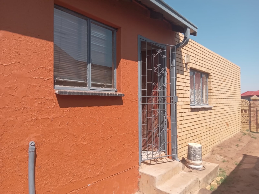 2 Bedroom Property for Sale in Sebokeng Zone 16 Gauteng