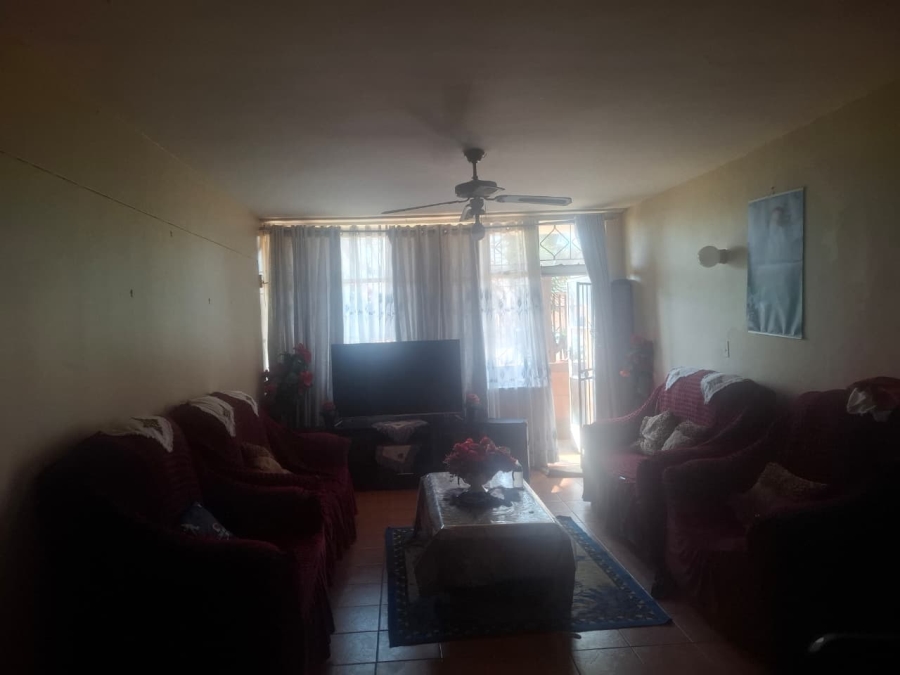 2 Bedroom Property for Sale in Vereeniging Gauteng