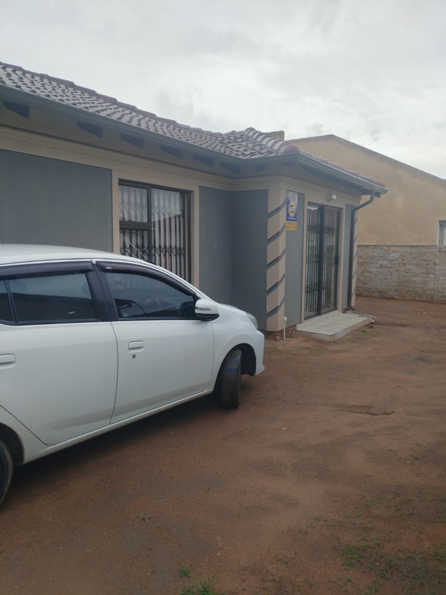 3 Bedroom Property for Sale in Vanderbijlpark CW 4 Gauteng