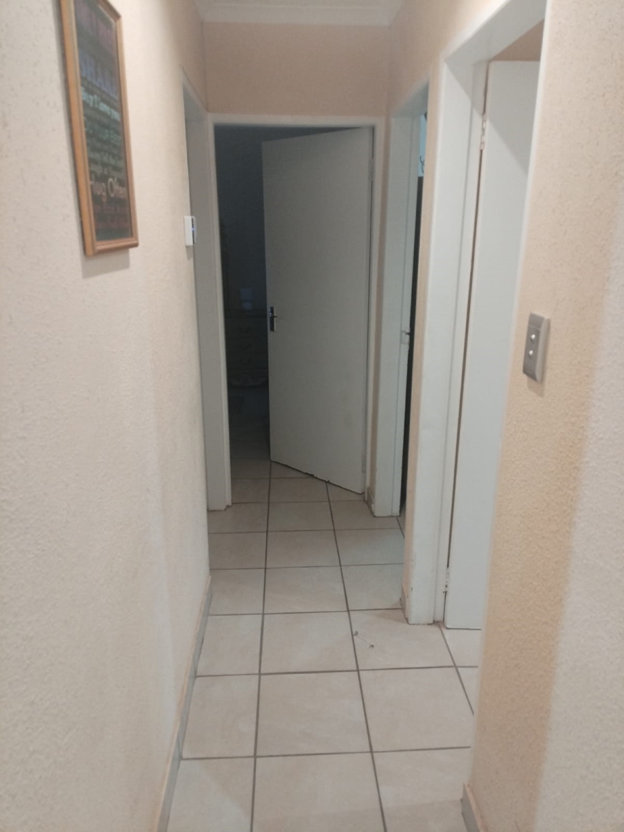 3 Bedroom Property for Sale in Vanderbijlpark CW 4 Gauteng