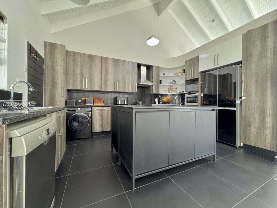 3 Bedroom Property for Sale in Bartlett Gauteng
