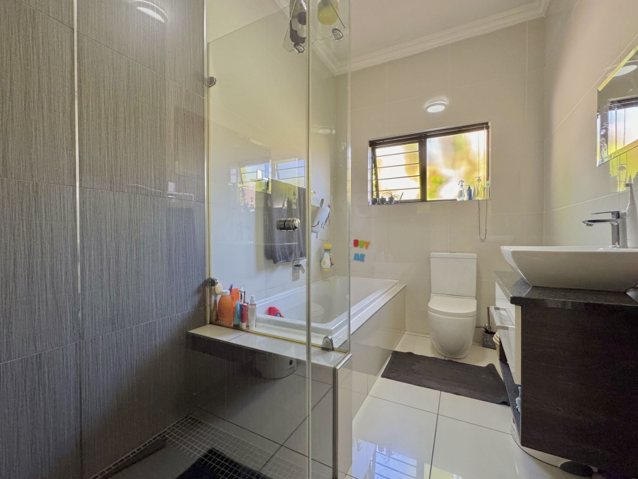 3 Bedroom Property for Sale in Bartlett Gauteng