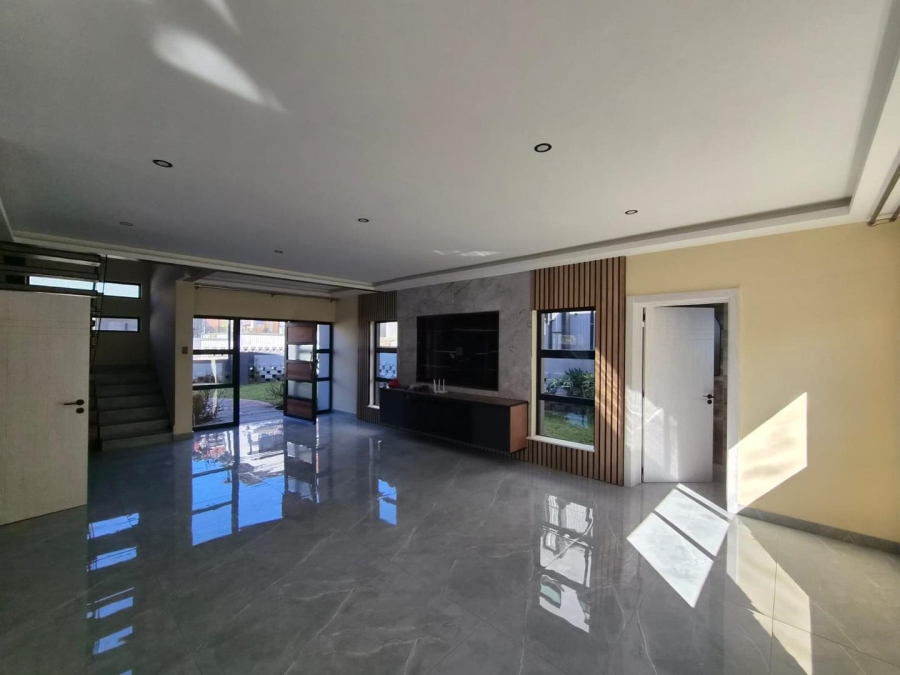 To Let 3 Bedroom Property for Rent in Ferndale Gauteng