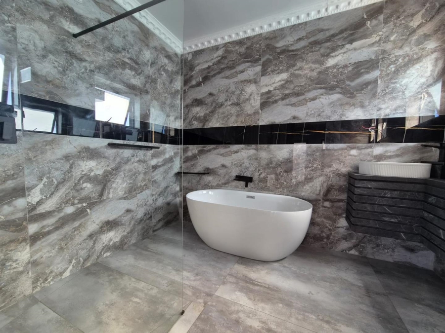 To Let 3 Bedroom Property for Rent in Ferndale Gauteng