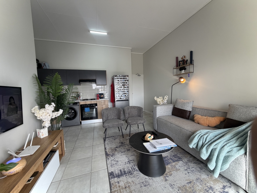 To Let 1 Bedroom Property for Rent in Linbro Park Gauteng