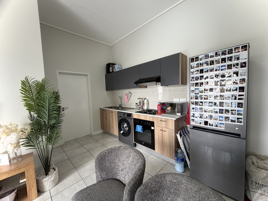 To Let 1 Bedroom Property for Rent in Linbro Park Gauteng