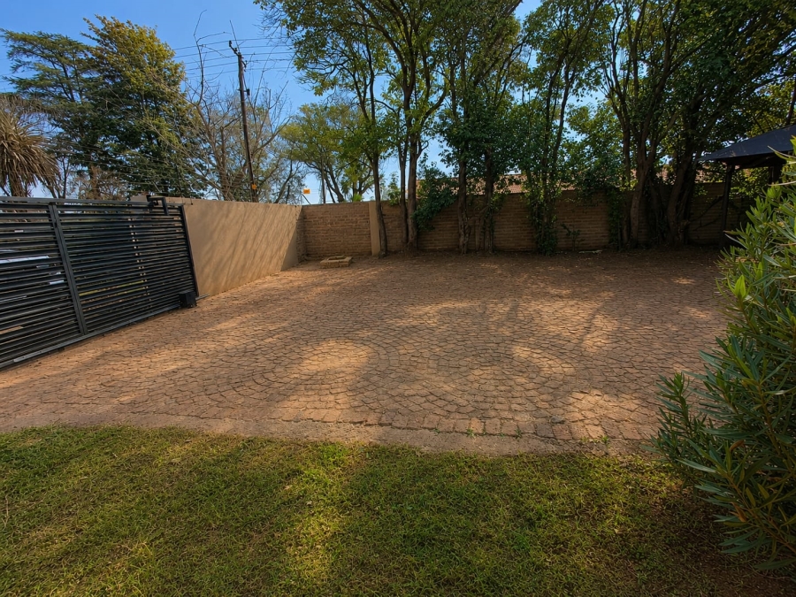 To Let 2 Bedroom Property for Rent in Riversdale Gauteng