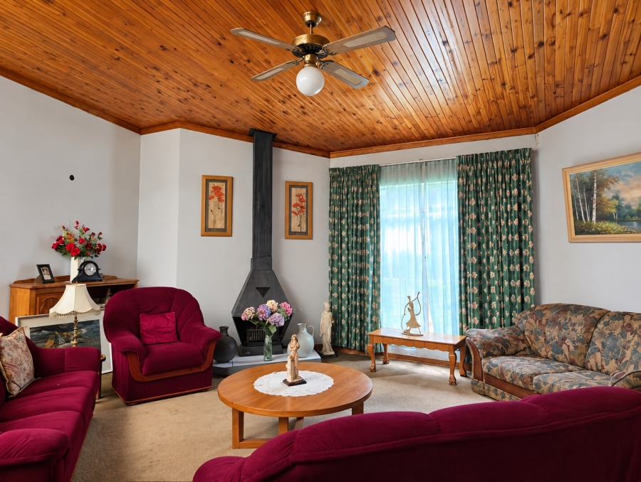 4 Bedroom Property for Sale in Ironsyde A H Gauteng
