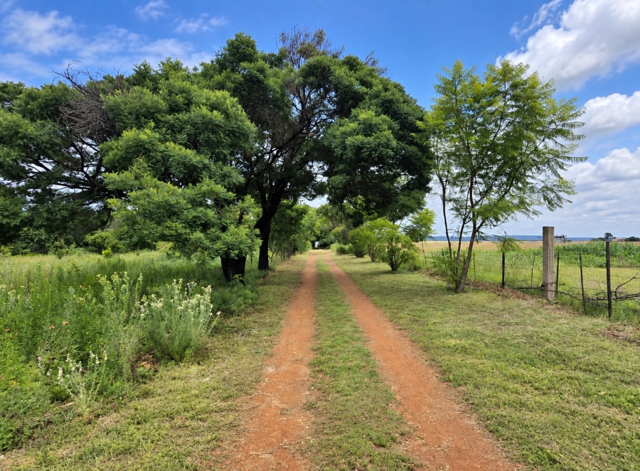 4 Bedroom Property for Sale in Ironsyde A H Gauteng