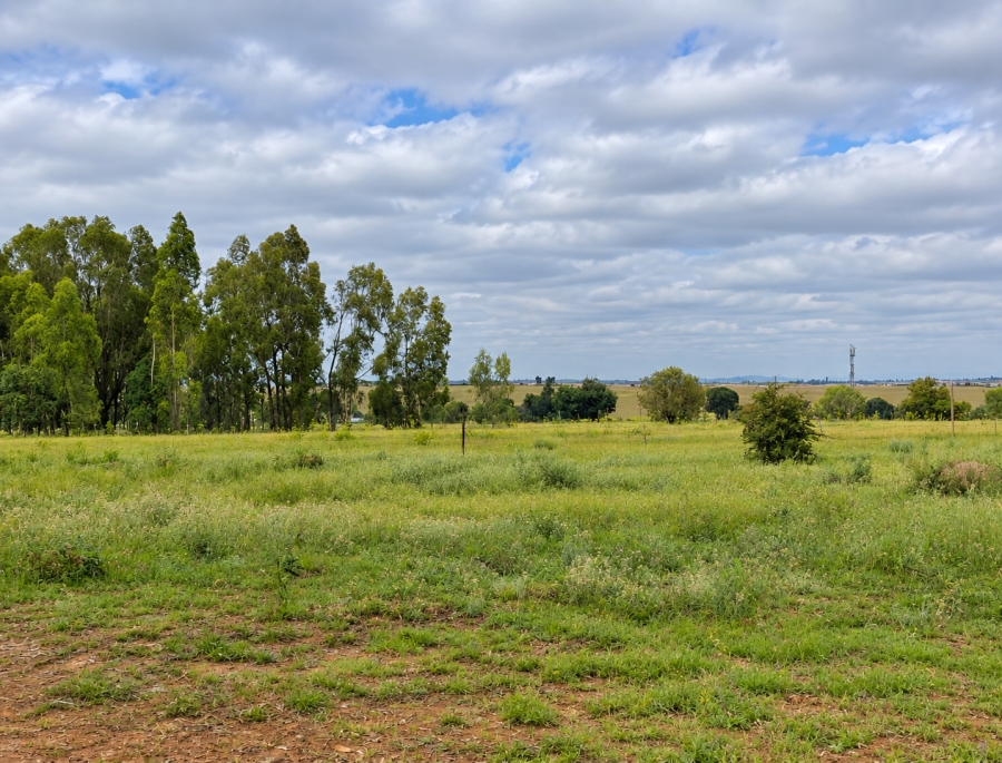 4 Bedroom Property for Sale in Ironsyde A H Gauteng