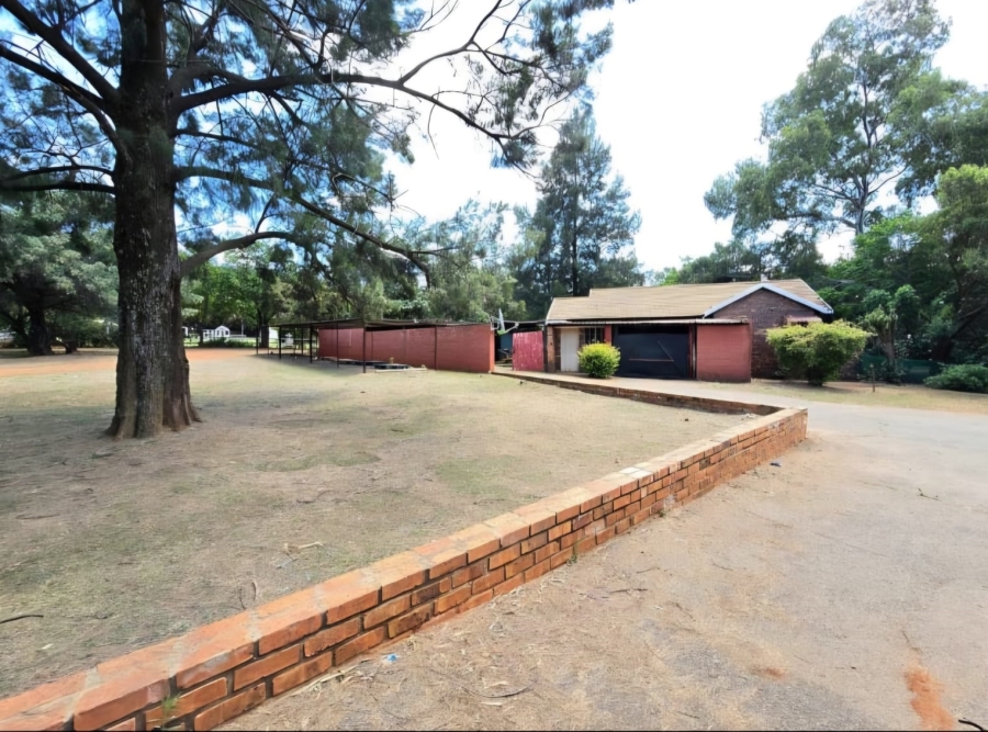 10 Bedroom Property for Sale in Walkerville Gauteng