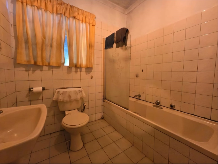10 Bedroom Property for Sale in Walkerville Gauteng