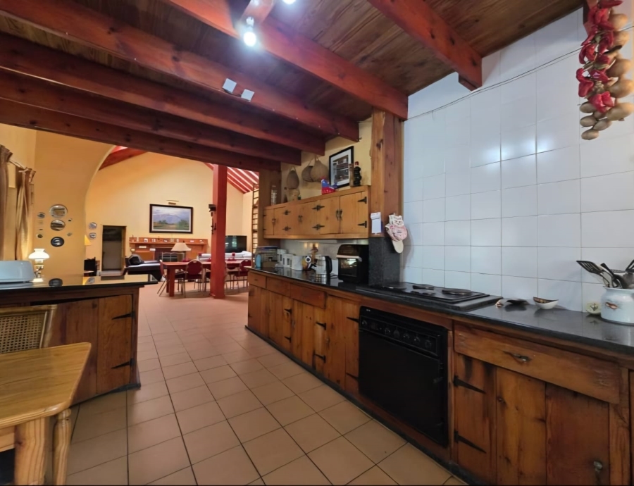 10 Bedroom Property for Sale in Walkerville Gauteng