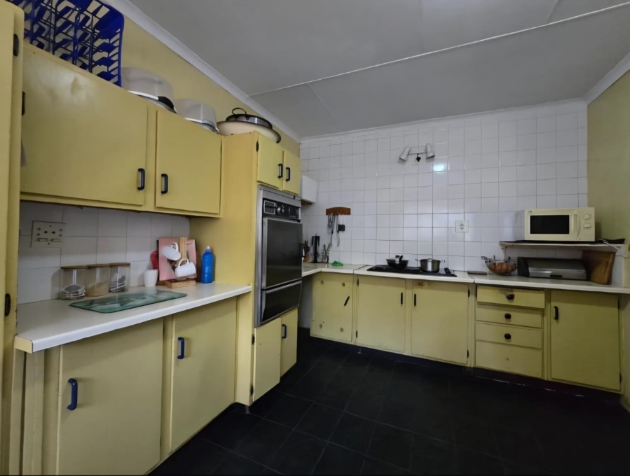 10 Bedroom Property for Sale in Walkerville Gauteng