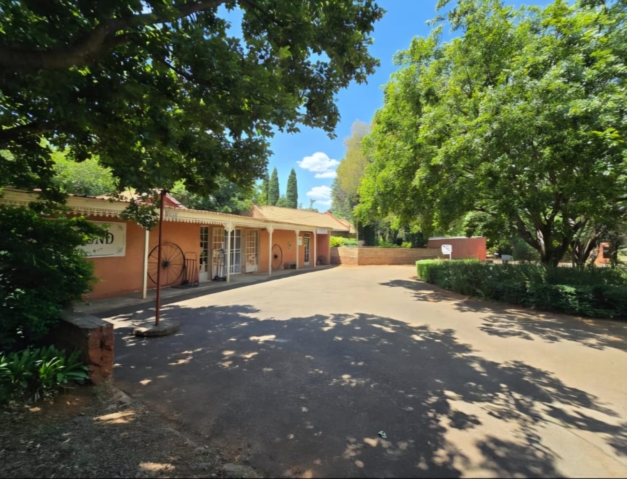 10 Bedroom Property for Sale in Walkerville Gauteng